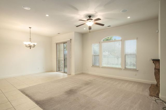 11348 N Via Montessori Drive, Fresno, CA 93730