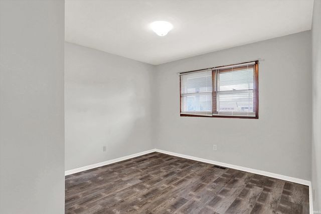 5190 W Leonard Springs Road, Bloomington, IN 47403