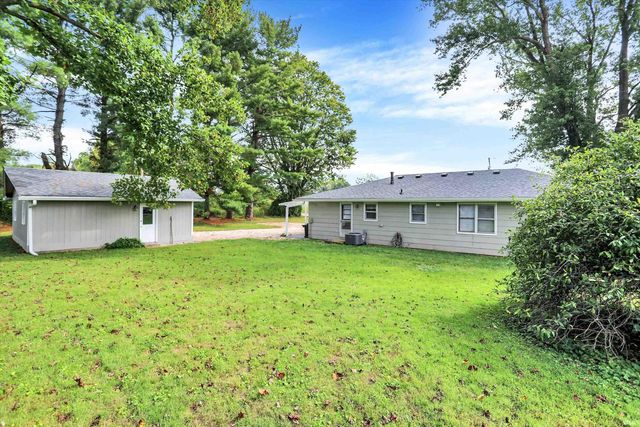 5190 W Leonard Springs Road, Bloomington, IN 47403