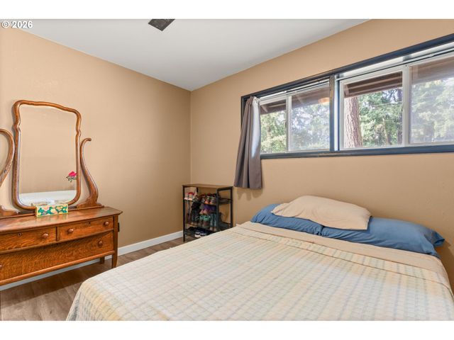 9136 Se STEELE St, Portland, OR 97266