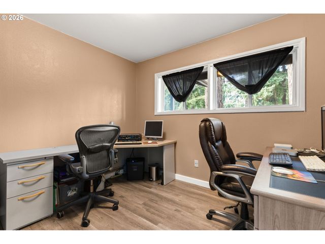 9136 Se STEELE St, Portland, OR 97266
