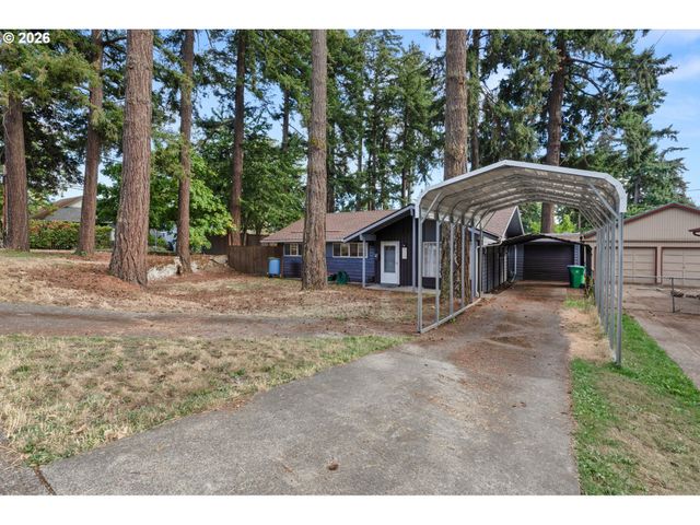 9136 Se STEELE St, Portland, OR 97266
