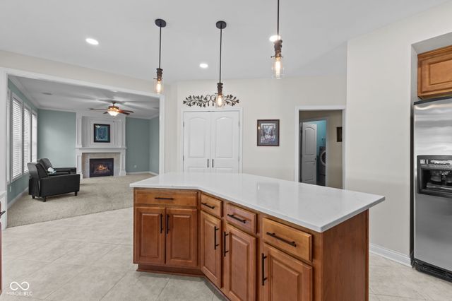 4637 Shadow Ridge Boulevard, Greenwood, IN 46143