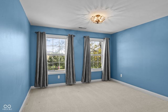 4637 Shadow Ridge Boulevard, Greenwood, IN 46143