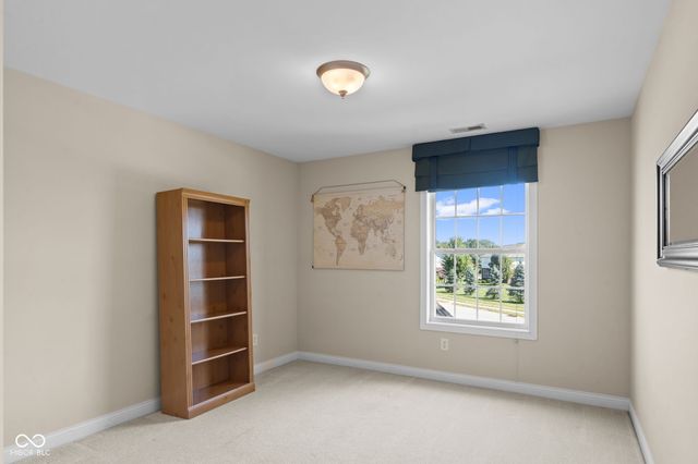 4637 Shadow Ridge Boulevard, Greenwood, IN 46143