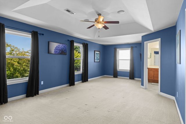 4637 Shadow Ridge Boulevard, Greenwood, IN 46143