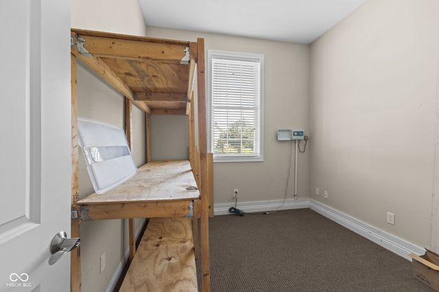 4637 Shadow Ridge Boulevard, Greenwood, IN 46143