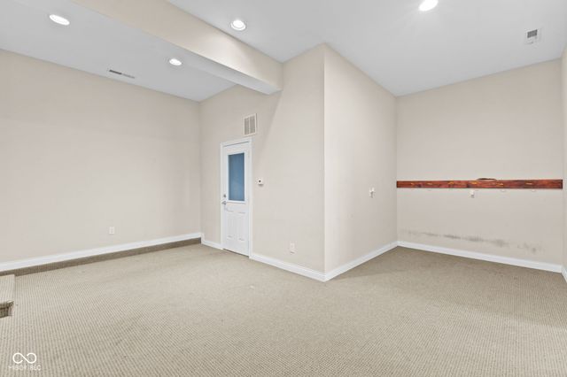 4637 Shadow Ridge Boulevard, Greenwood, IN 46143