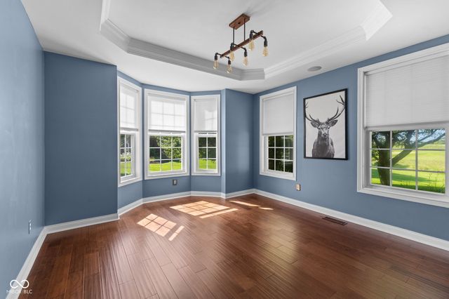 4637 Shadow Ridge Boulevard, Greenwood, IN 46143
