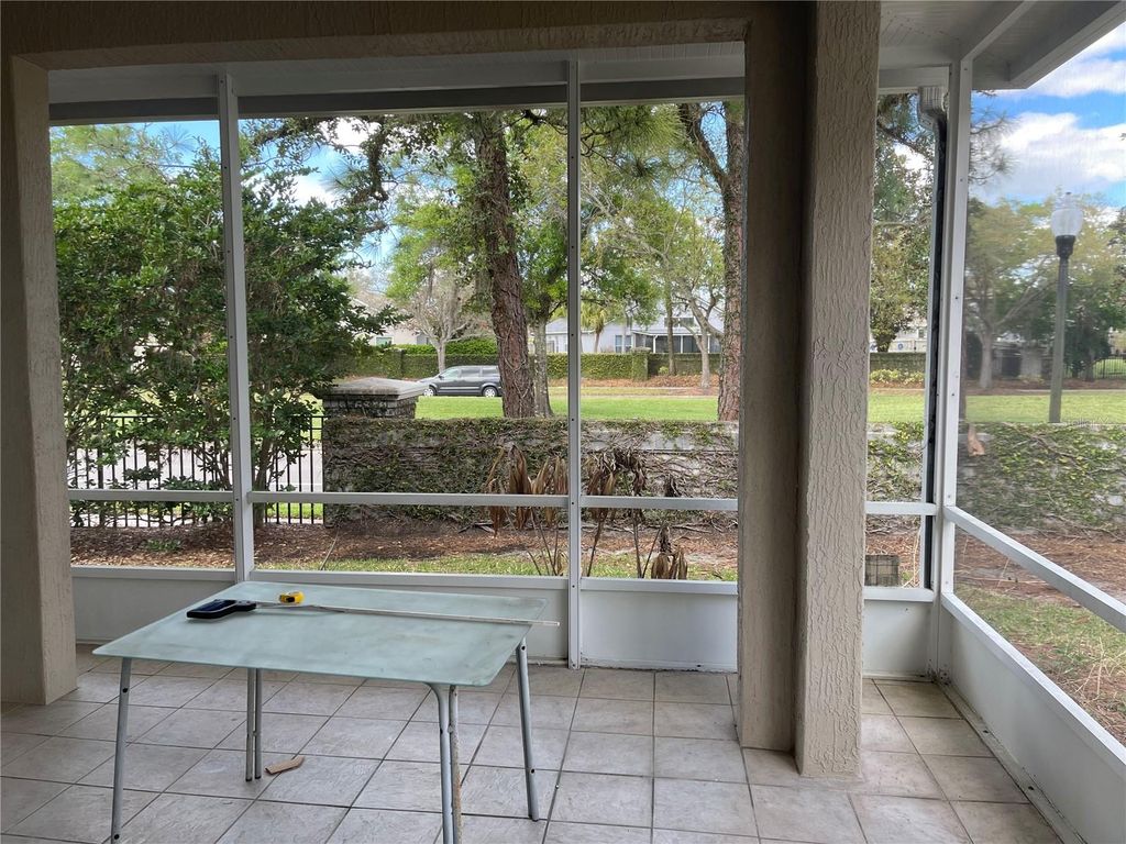 Image 5 of property listing at 13442 LAKE TURNBERRY CIRCLE, Orlando, FL 32828