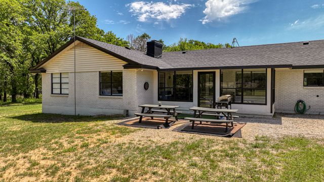 1609 Dicey Road, Weatherford, TX 76085