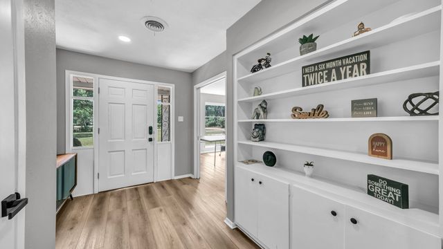 1609 Dicey Road, Weatherford, TX 76085