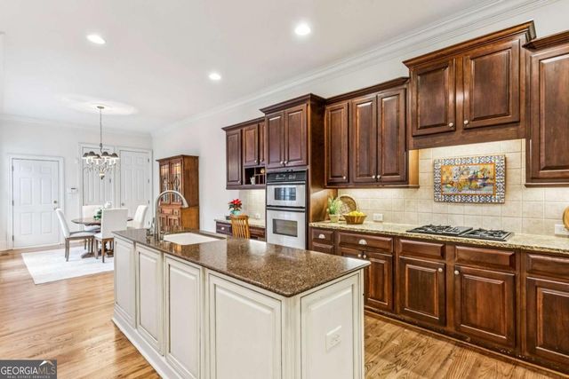 2289 Ivy Crest Lane SE, Atlanta, GA 30339