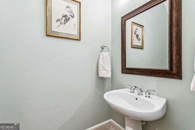 2289 Ivy Crest Lane SE, Atlanta, GA 30339