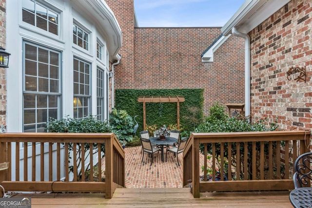 2289 Ivy Crest Lane SE, Atlanta, GA 30339