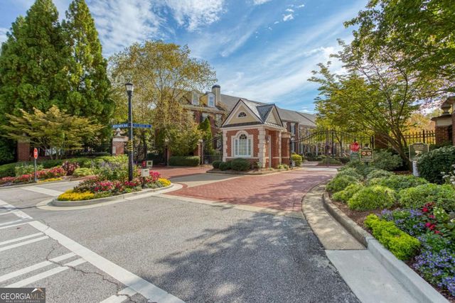 2289 Ivy Crest Lane SE, Atlanta, GA 30339