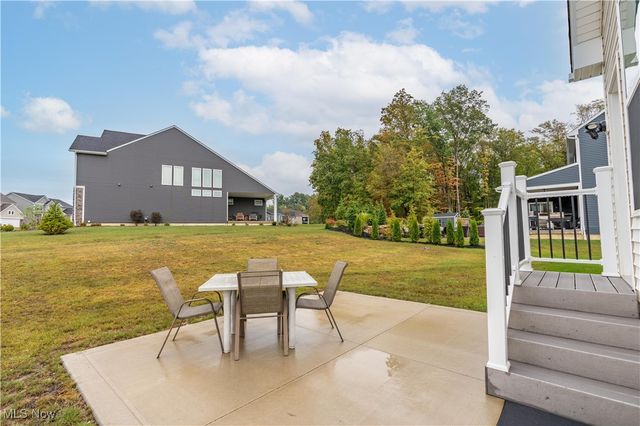2769 Weeping Pine Drive, Medina, OH 44256