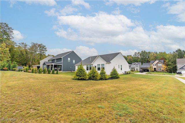 2769 Weeping Pine Drive, Medina, OH 44256