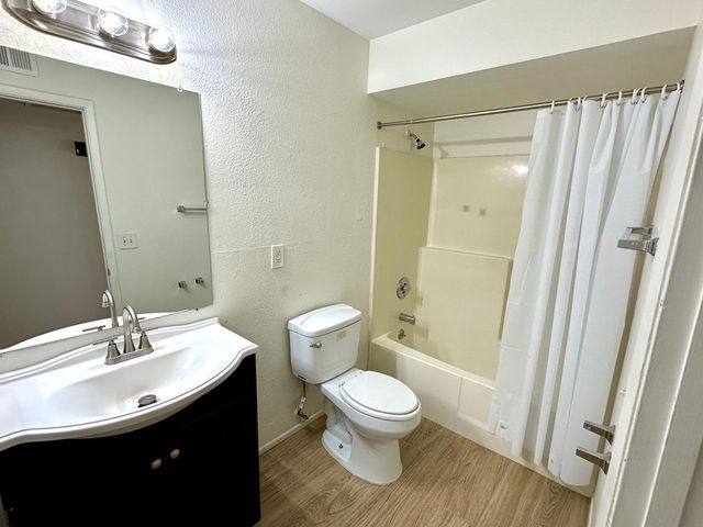 2844 W Marlette Avenue, Phoenix, AZ 85017