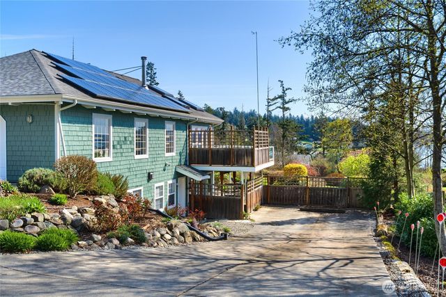 6065 Central Avenue, Anacortes, WA 98221