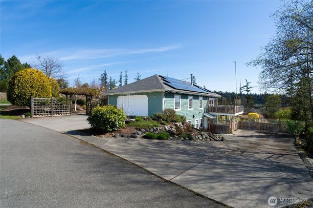 6065 Central Avenue, Anacortes, WA 98221