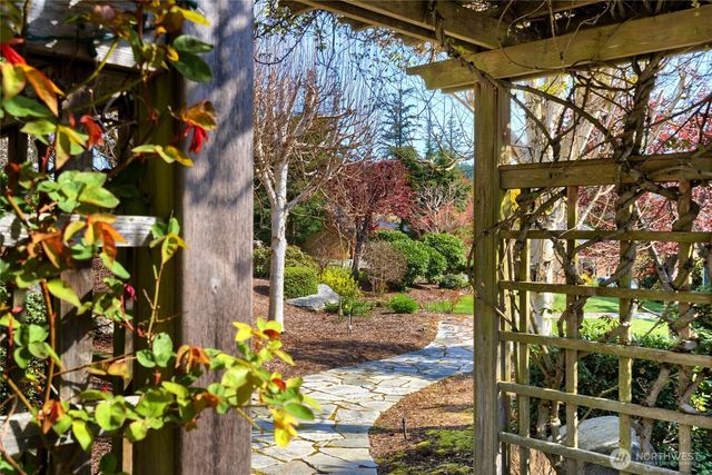 6065 Central Avenue, Anacortes, WA 98221