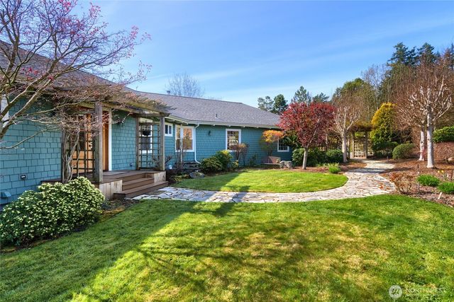 6065 Central Avenue, Anacortes, WA 98221