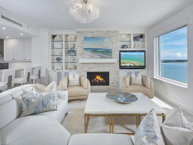 970 Cape Marco DR 1206, Marco Island, FL 34145