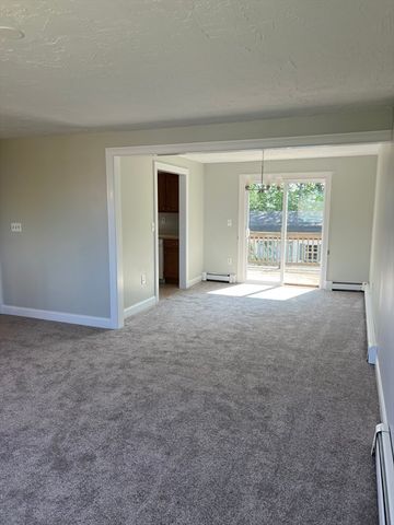 11 Skyview Lane, Woburn, MA 01801