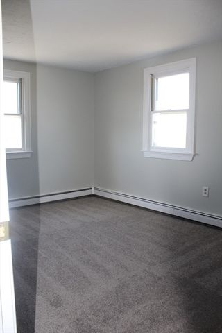 11 Skyview Lane, Woburn, MA 01801