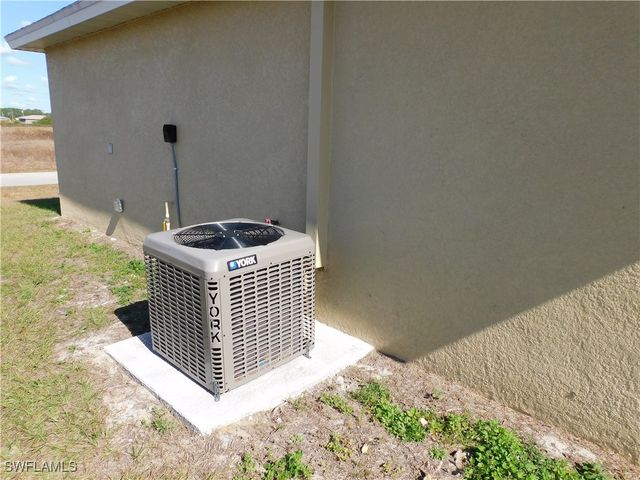 9026 Maywood CIR N N/A, Labelle, FL 33935