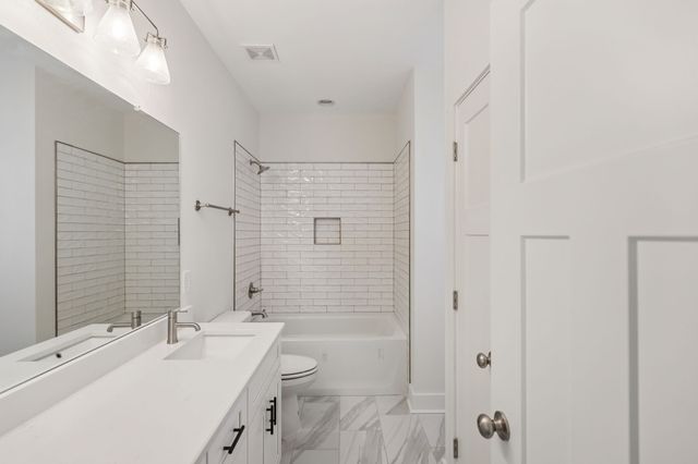 7132 Silverwood Trl, Hermitage, TN 37076