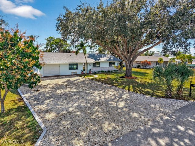 4791 Palmetto TER, Estero, FL 33928