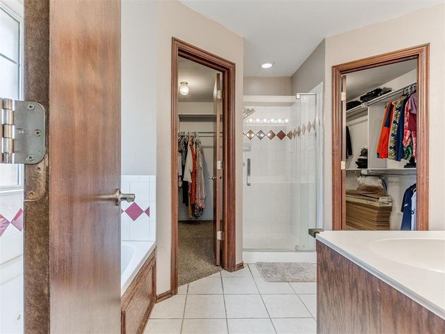 11712 SW 7th Street, Yukon, OK 73099