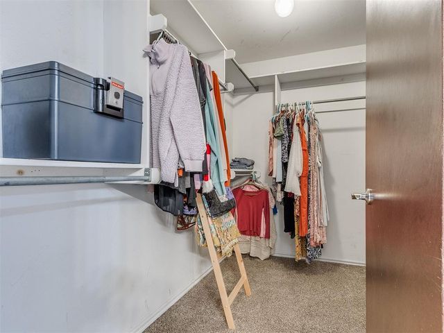 11712 SW 7th Street, Yukon, OK 73099