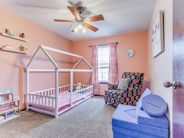 11712 SW 7th Street, Yukon, OK 73099