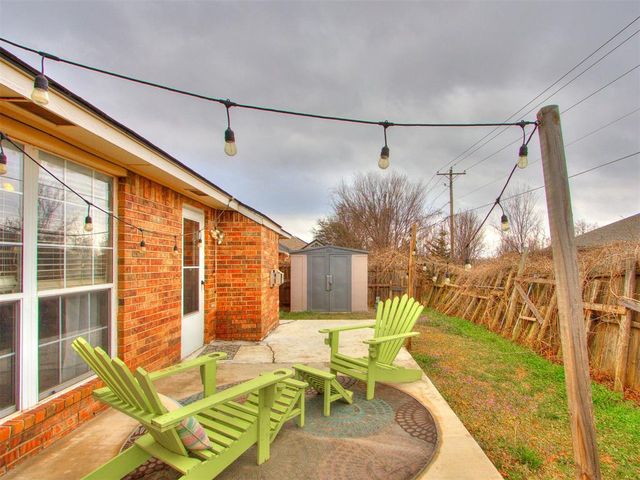 11712 SW 7th Street, Yukon, OK 73099