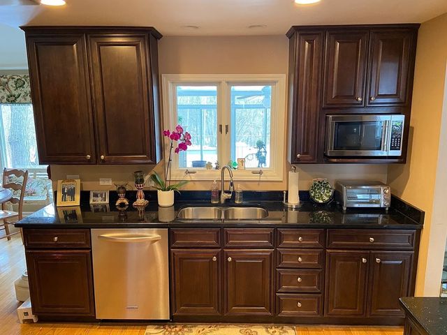 1073 W Elm Street, Palatine, IL 60067