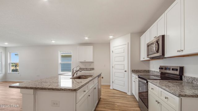 2191 Diane Place, Chipley, FL 32428