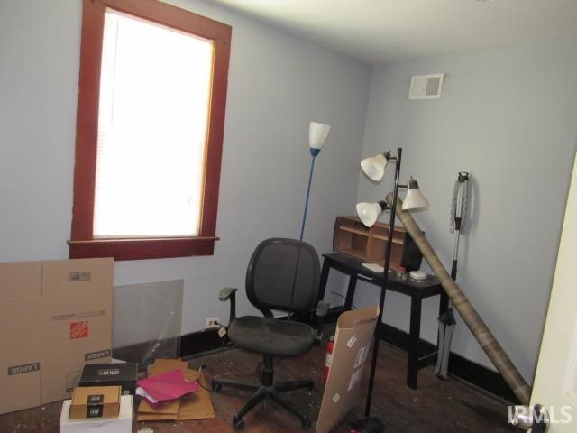 311 E Oregon Street, Evansville, IN 47711