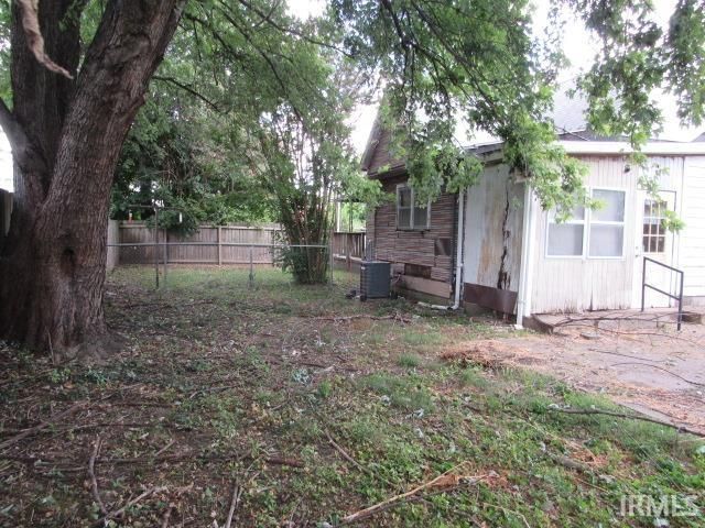 311 E Oregon Street, Evansville, IN 47711