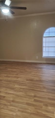 425 Oxford Drive, Sherman, TX 75092