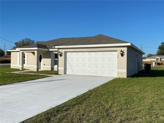 98 DOGWOOD DRIVE CIRCLE, Ocala, FL 34472