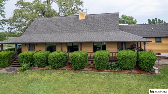 15515 6th Street, Plattsmouth, NE 68048