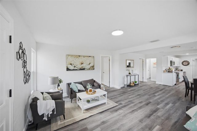 1149 WOODLAWN STREET, Clearwater, FL 33756