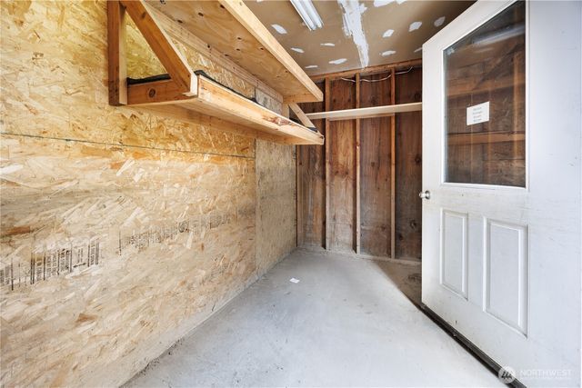 136 First Street, Sumas, WA 98295