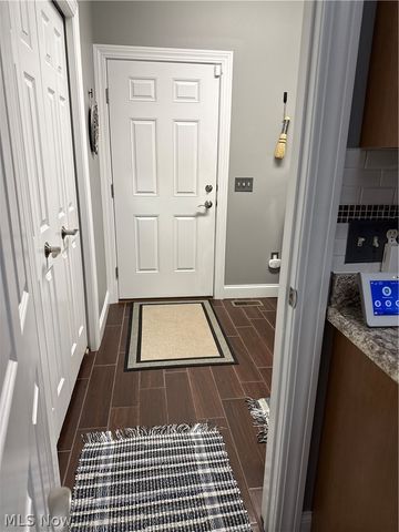 334 Alexis Lane, Canal Fulton, OH 44614