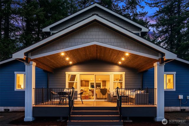 110 Mountain View Drive, Packwood, WA 98361