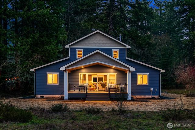110 Mountain View Drive, Packwood, WA 98361