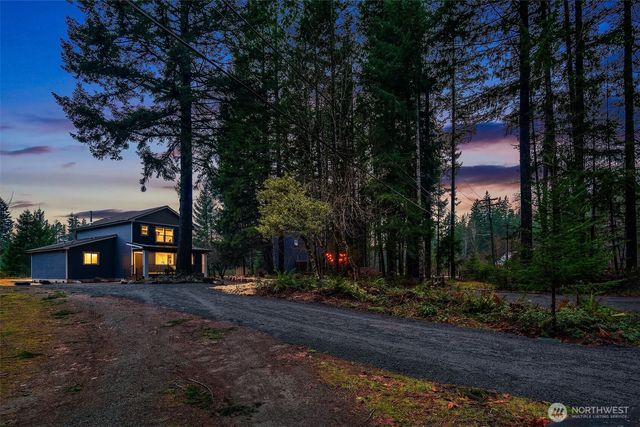 110 Mountain View Drive, Packwood, WA 98361